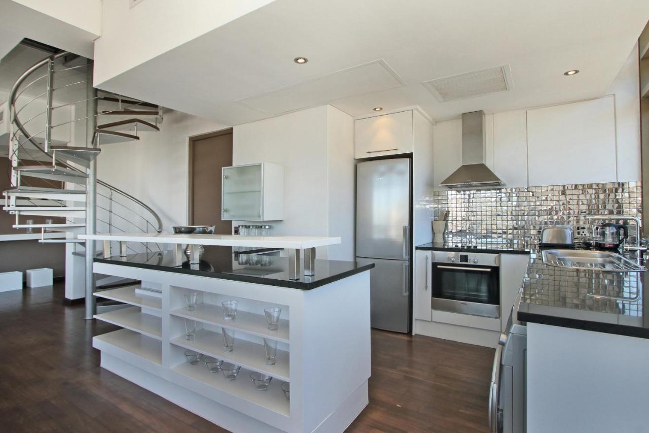 Apartamento Penthouse At Cartwrights Corner