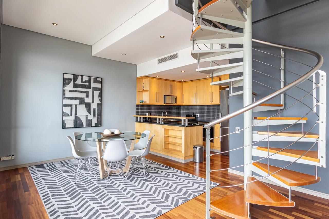 Penthouse At Cartwrights Corner Apartamento *
