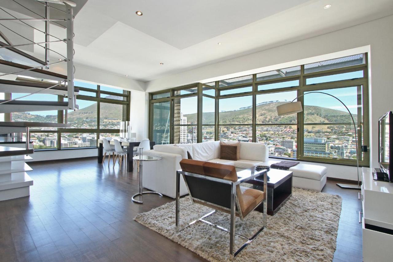 Apartamento Penthouse At Cartwrights Corner