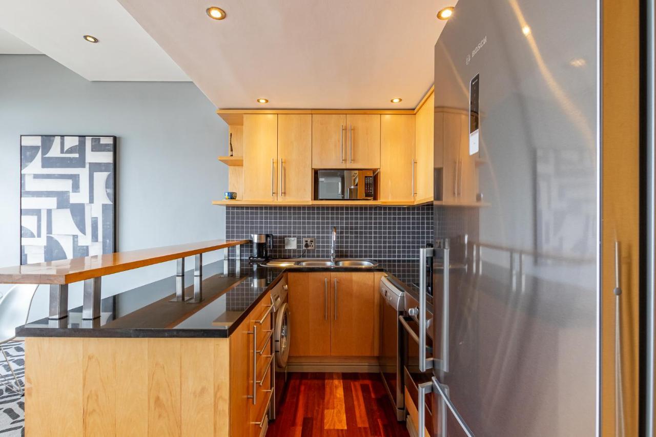 Penthouse At Cartwrights Corner Apartamento