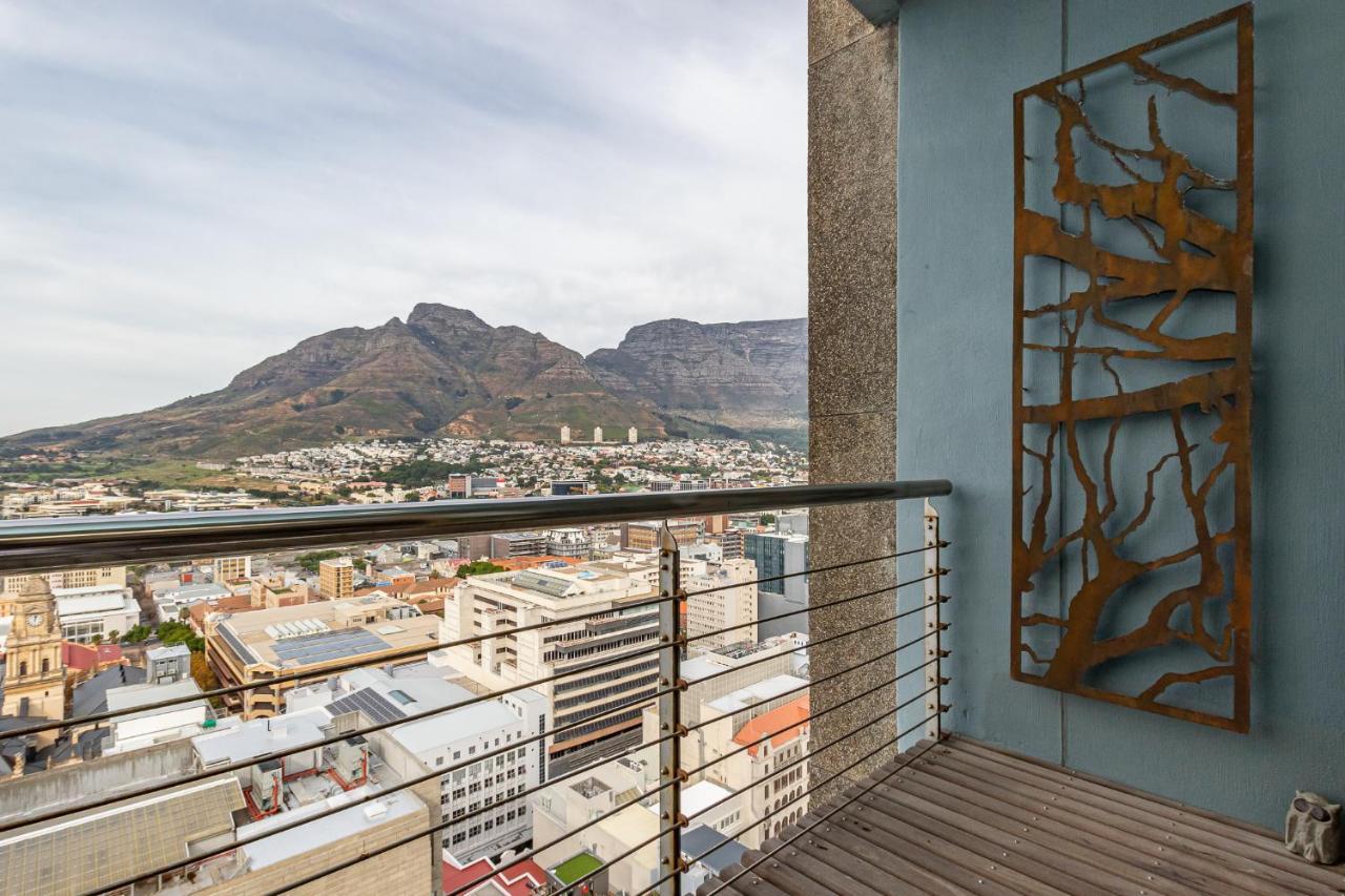 Penthouse At Cartwrights Corner